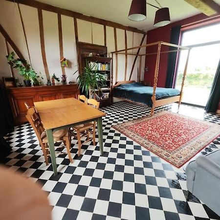 Chambre Spacieuse Avec Vue Sur Clocher Apartment Verchin Luaran gambar